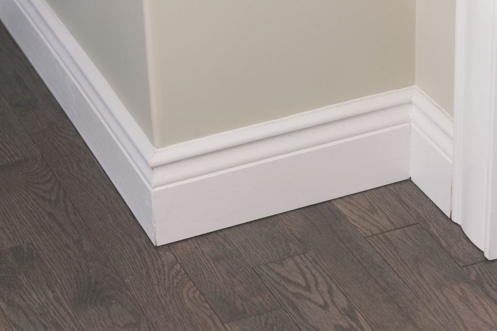 113a-5-1-2-colonial-baseboard